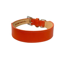 Cargar imagen en el visor de la galería, Classic Leather Wide Dog Collar
