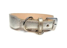 Cargar imagen en el visor de la galería, Classic Leather Wide Dog Collar Product vendor