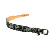 Cargar imagen en el visor de la galería, Classic Leather Wide Dog Collar Product vendor