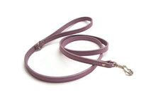 Cargar imagen en el visor de la galería, Classic Leather Dog Leash Product vendor