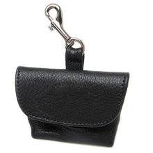 Cargar imagen en el visor de la galería, Classic Leather Poop Bag Holder - Around The Collar NY