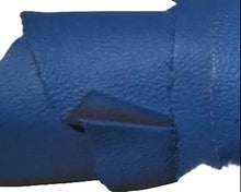 Cargar imagen en el visor de la galería, Leather Colors by Around the Collar