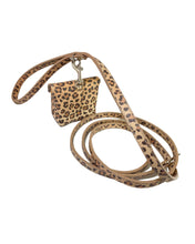 Load image into Gallery viewer, Classic Leopard Leather Leash Product vendor