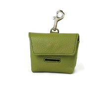 Load image into Gallery viewer, Classic Leather Poop Bag Holder Product vendor
