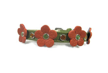 Load image into Gallery viewer, Ellie Leather Flower Dog Collar