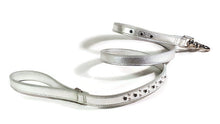 Cargar imagen en el visor de la galería, Stella Metallic Leather Clear Austrian Crystal Cluster Dog Leash Product vendor
